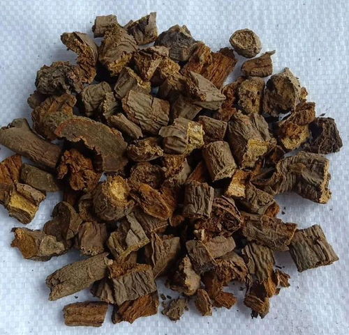 中草藥 水產(chǎn)養(yǎng)殖 成都百草匯 以中草藥為核心理念,引領(lǐng)水產(chǎn)健康養(yǎng)殖